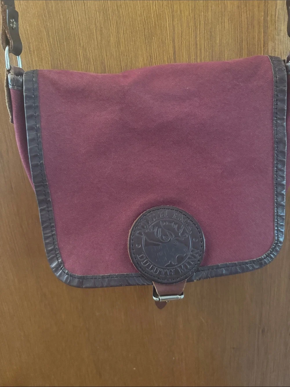 Duluth Trading Co Maroon Canvas Messenger Bag with Brown Trim
